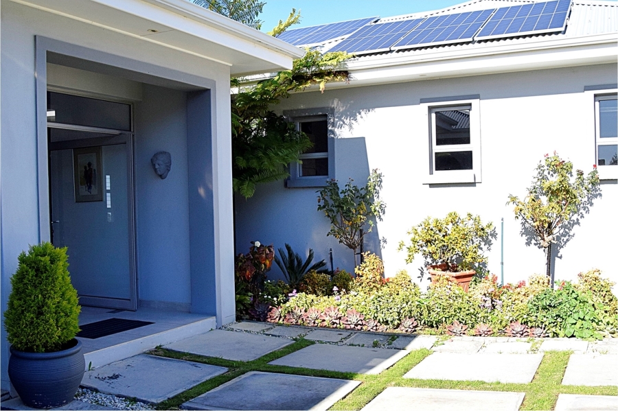 2 Bedroom Property for Sale in Whale Rock Western Cape